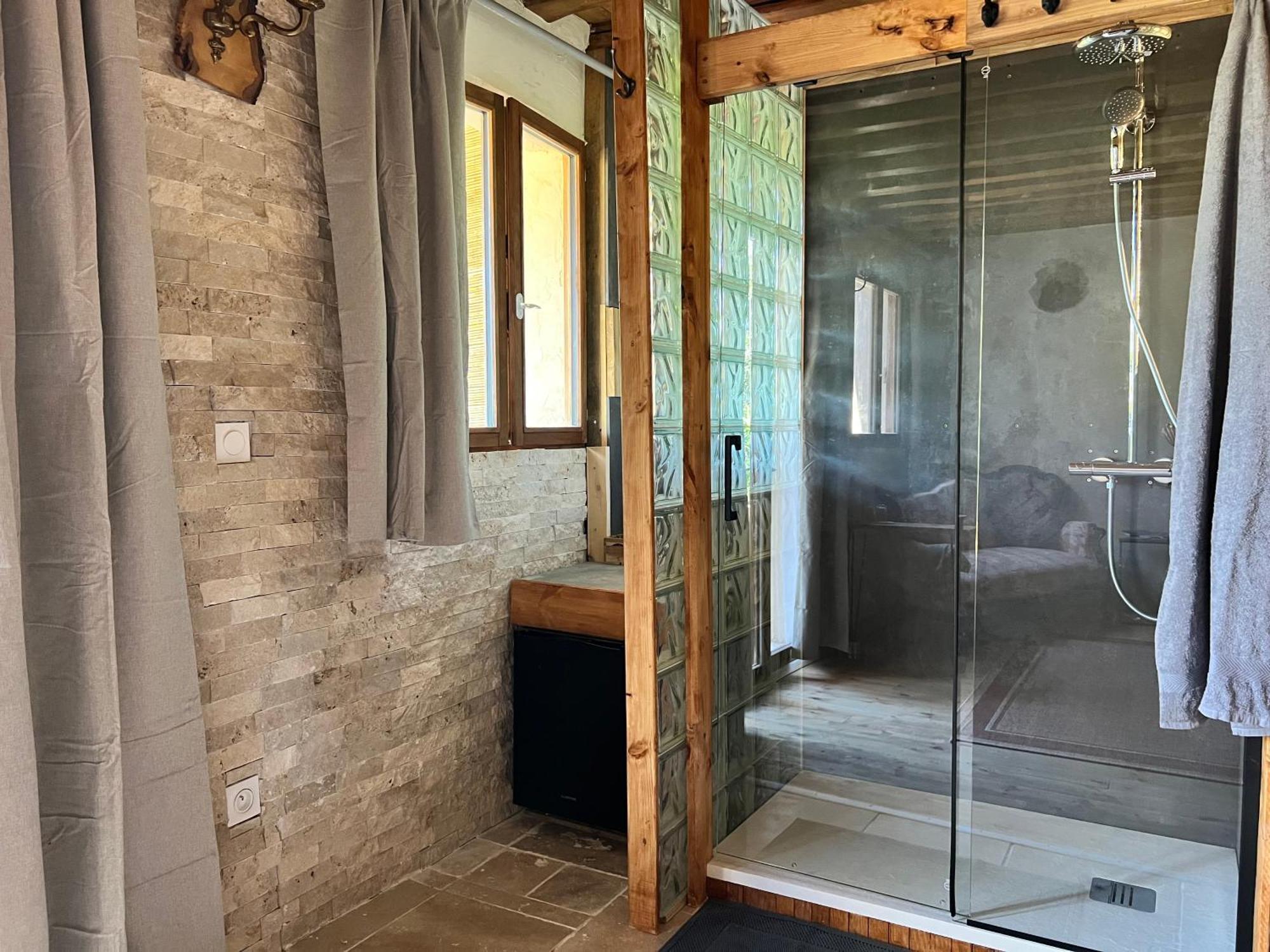 Les Magnels Bed & Breakfast Valleraugue Oda fotoğraf