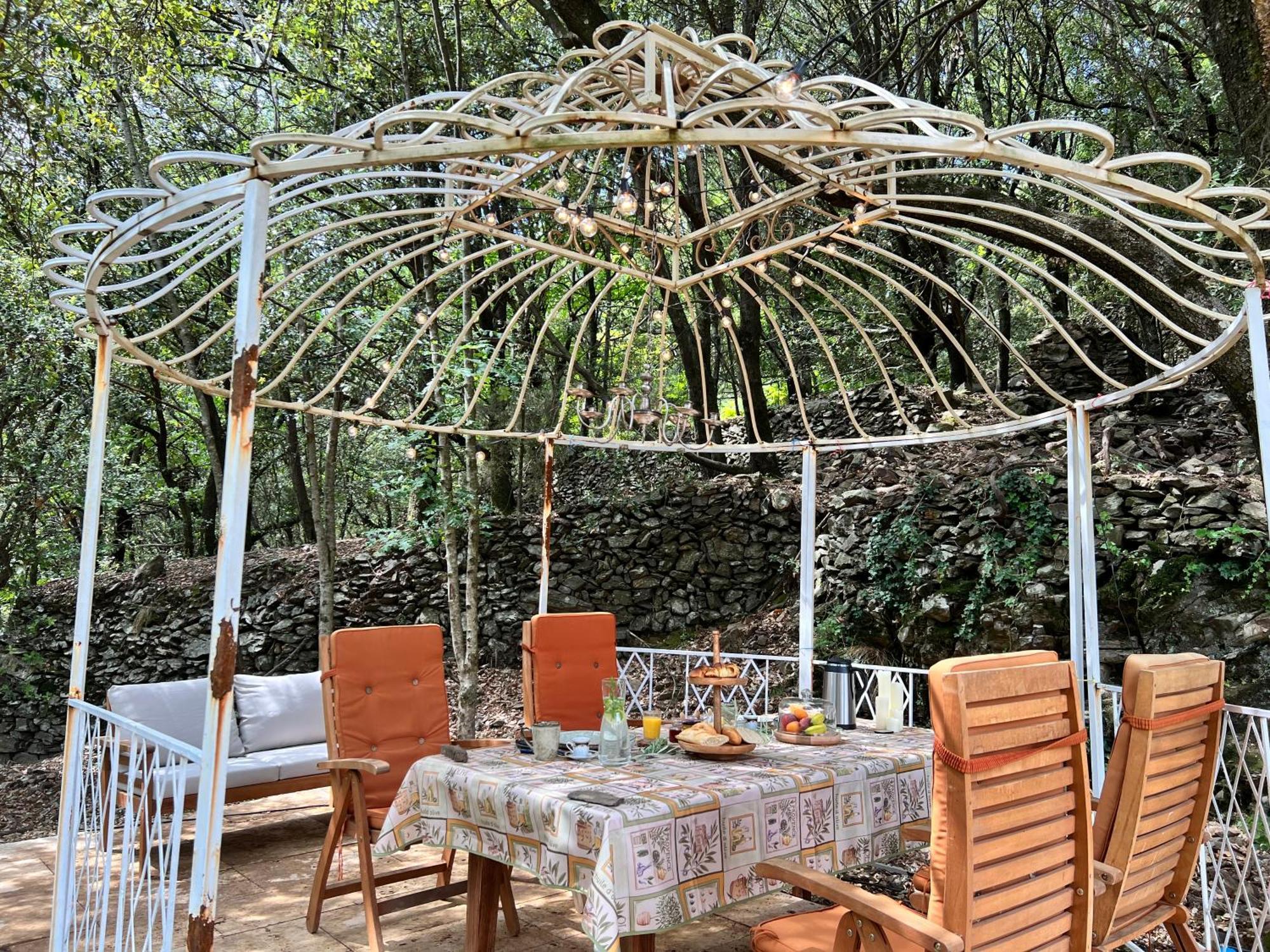 Les Magnels Bed & Breakfast Valleraugue Dış mekan fotoğraf